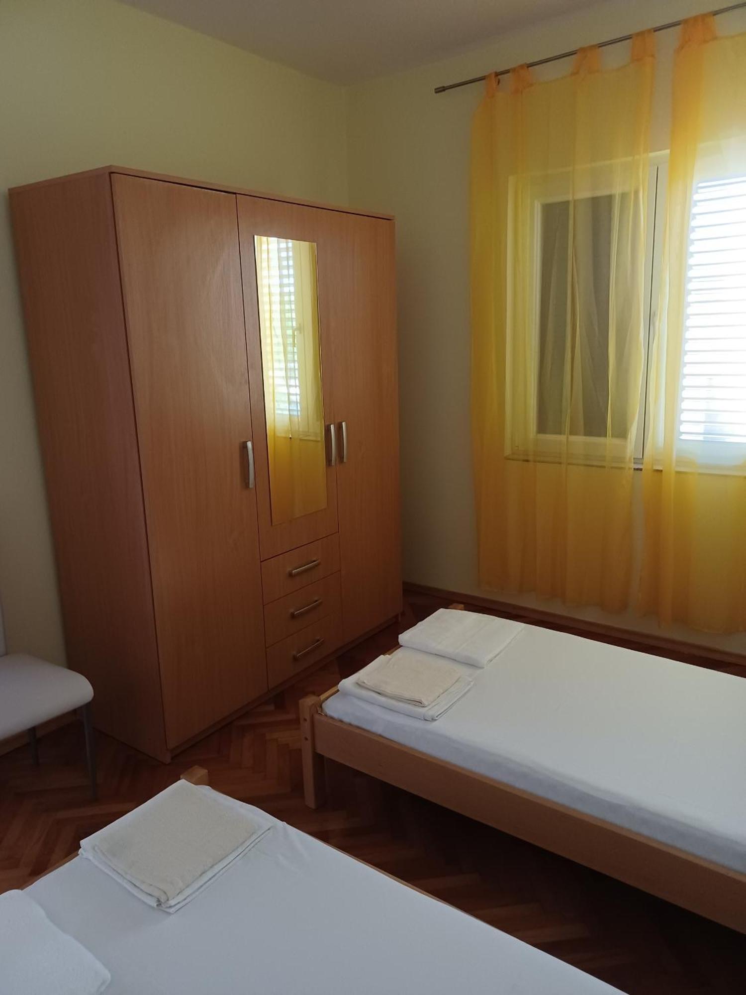 Apartments With A Parking Space Pag - 6325 Pag Town Rom bilde